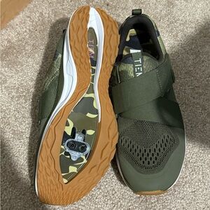 TIEM Green Camouflage Cycling/Peloton Shoes